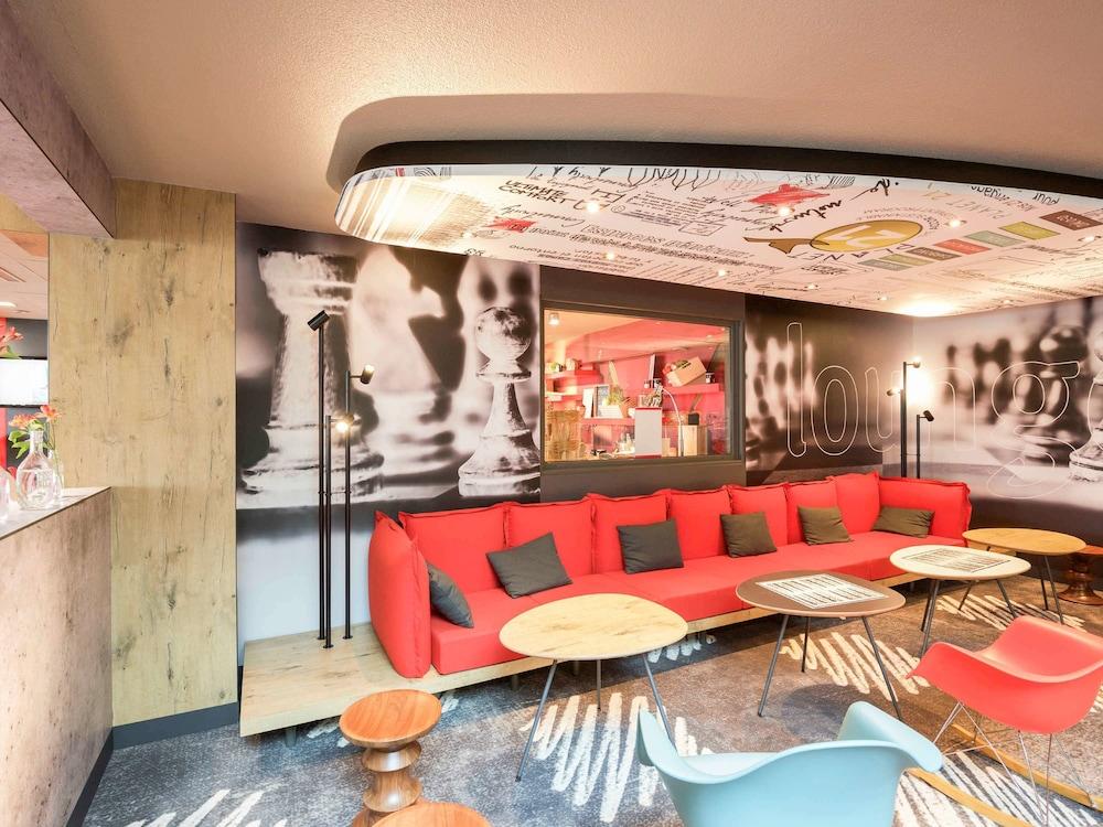 Ibis Pau Lescar Hotel Bagian luar foto