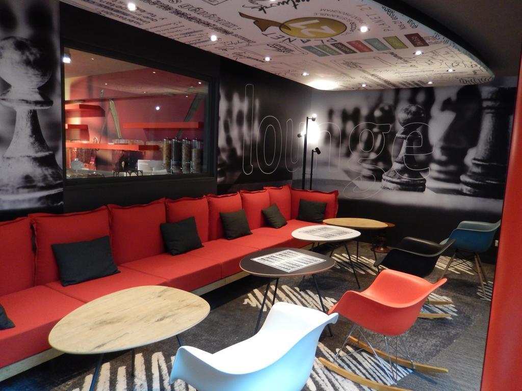 Ibis Pau Lescar Hotel Bagian luar foto