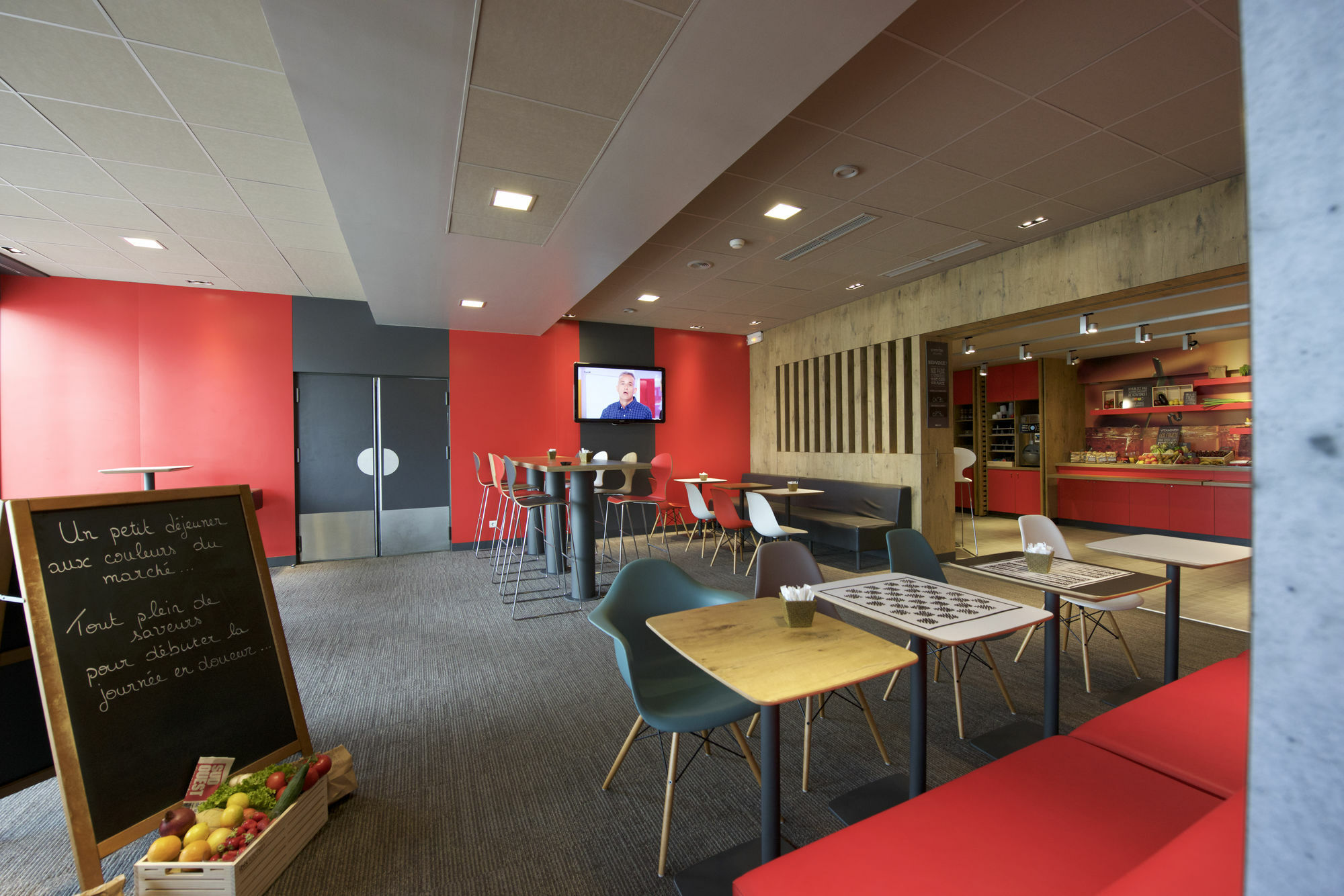 Ibis Pau Lescar Hotel Bagian luar foto