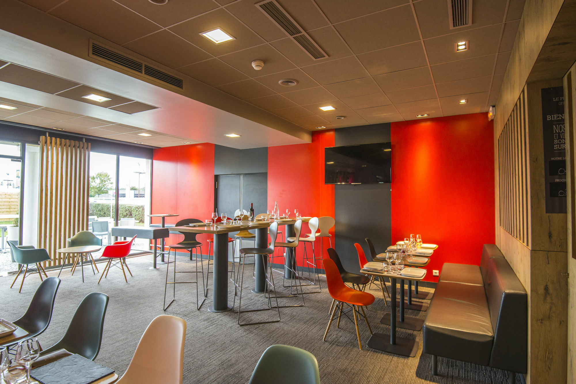 Ibis Pau Lescar Hotel Bagian luar foto