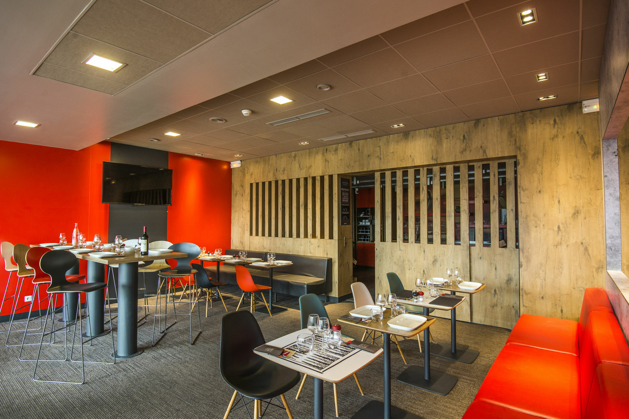 Ibis Pau Lescar Hotel Bagian luar foto